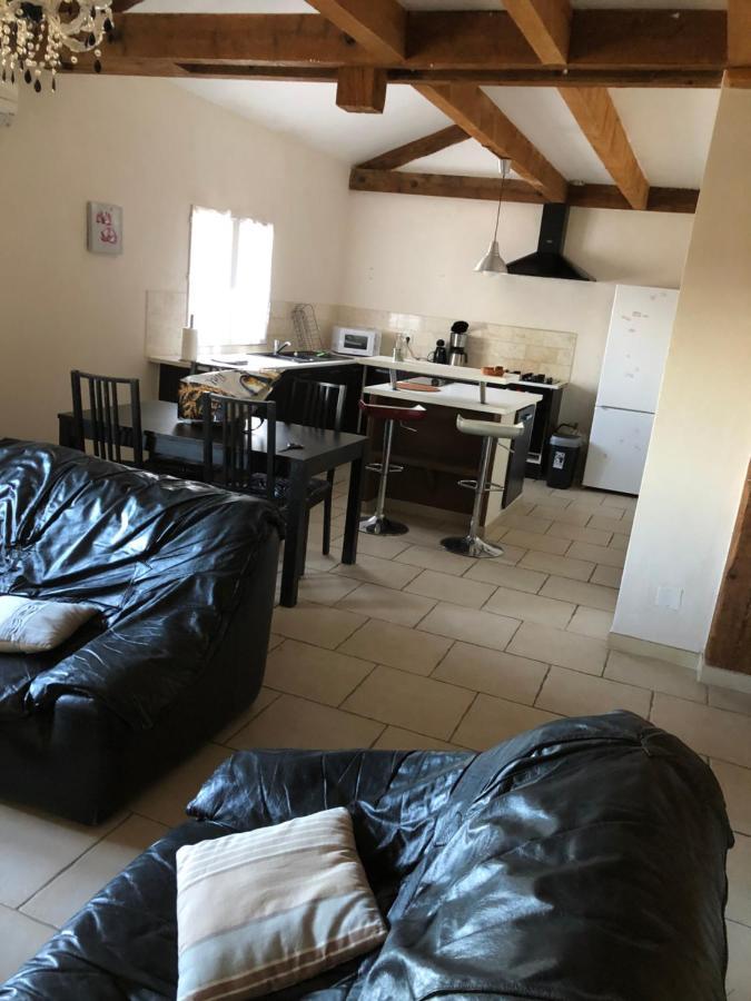 le verso Narbonne Extérieur photo